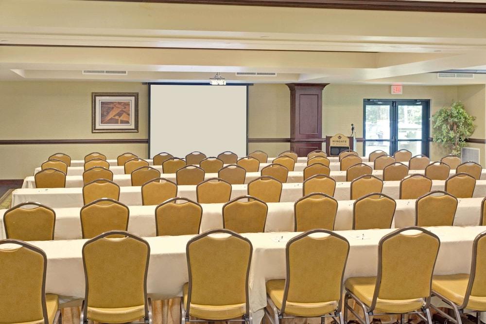 Wingate By Wyndham Charleston photo 22