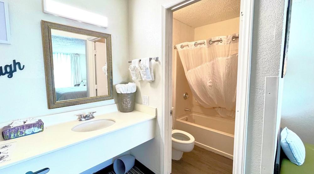 Budgetel photo 22