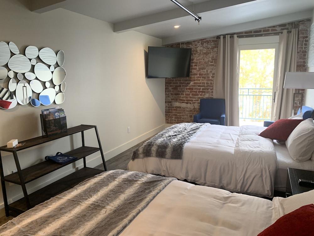 Manhattan Hotel Salida photo 2