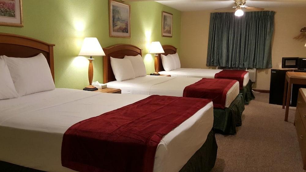 Scottish Inns photo 21