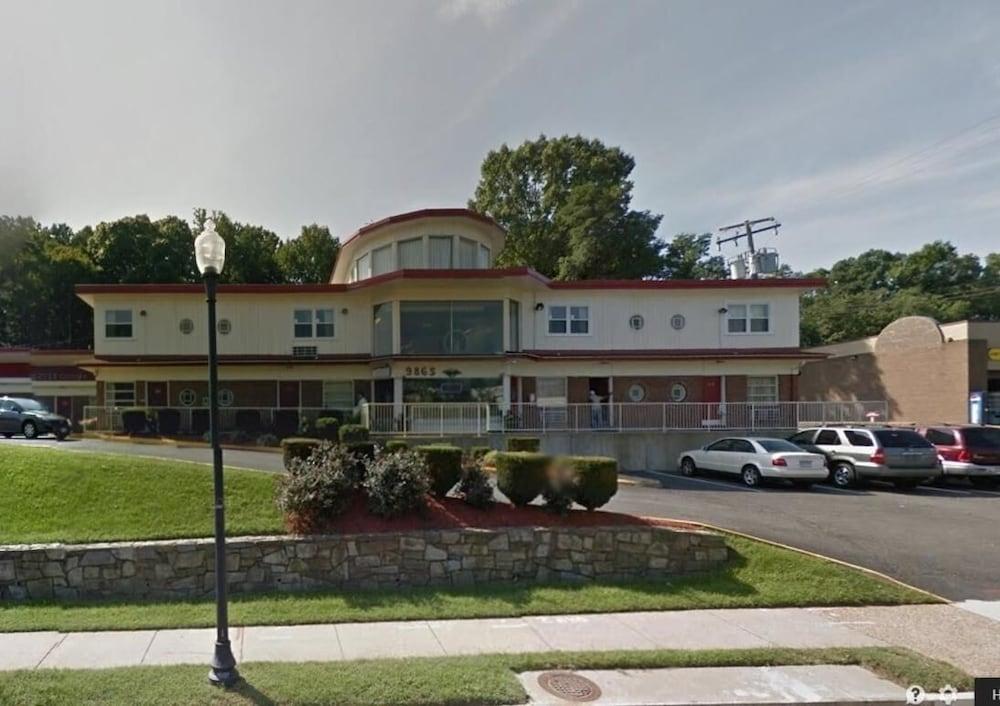 Lee High Inn photo 2