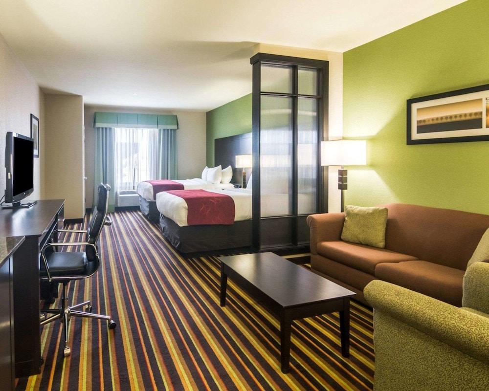 Spark by Hilton Amarillo Western Plaza photo 12