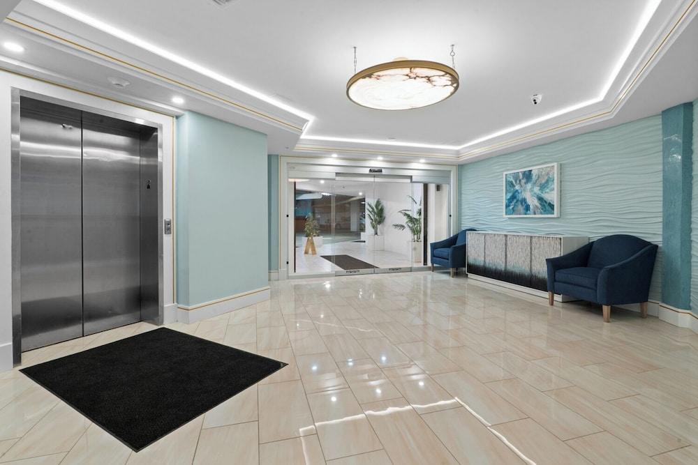 Harbor Suites at Harborwalk Village photo 49