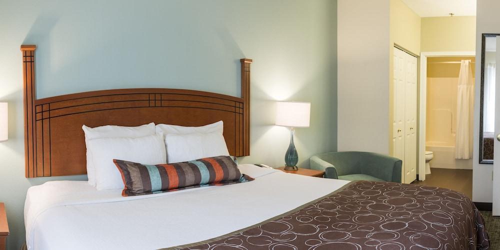 Staybridge Suites Fargo by IHG photo 46