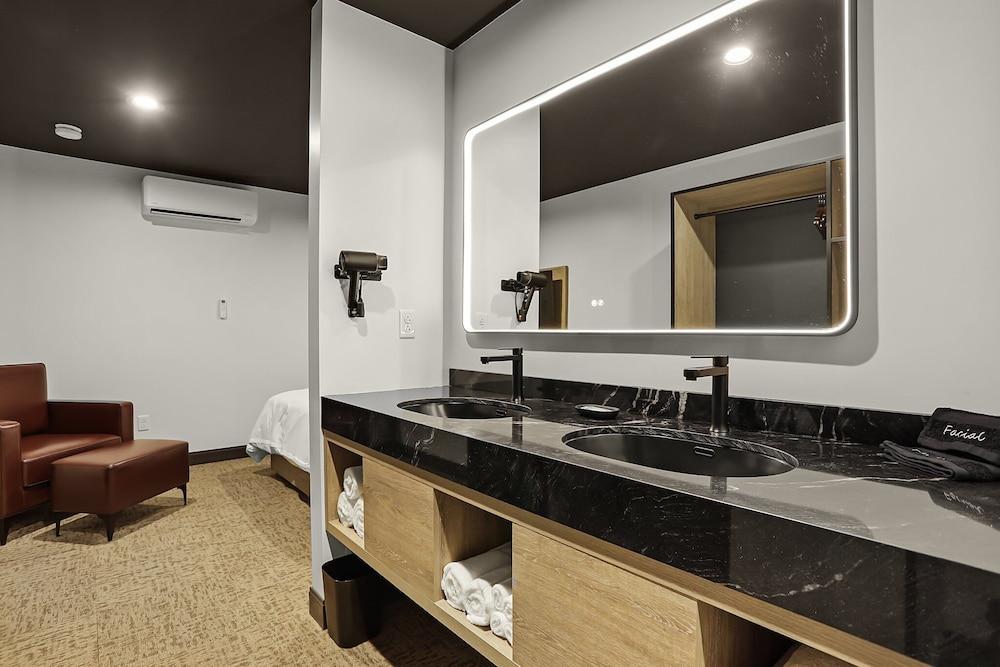 The Hermann Motel photo 18