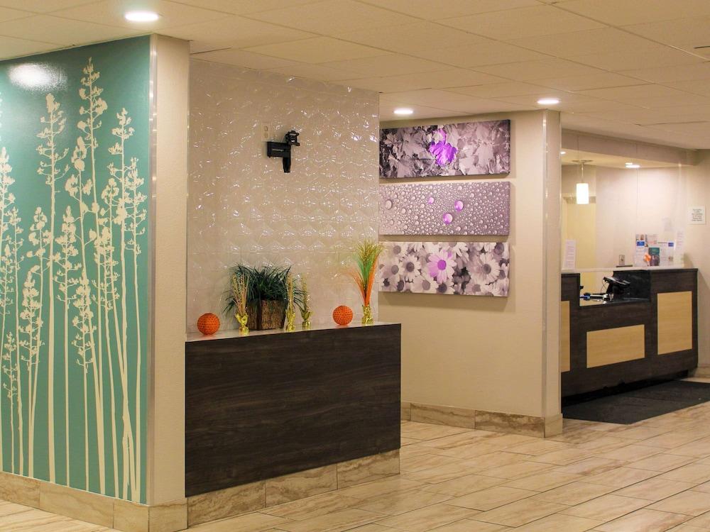 Sleep Inn Indianapolis East photo 2