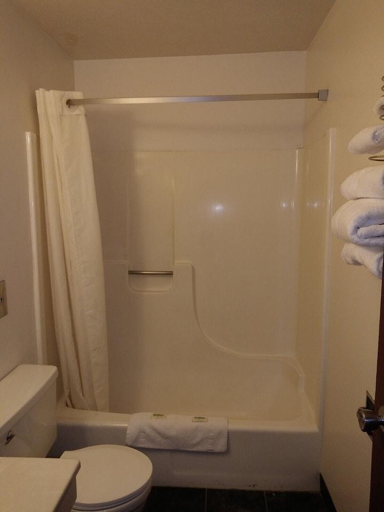 Ainsworth Inn photo 27