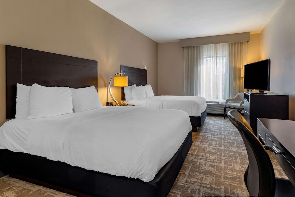 Best Western Plus Dalton Inn photo 16