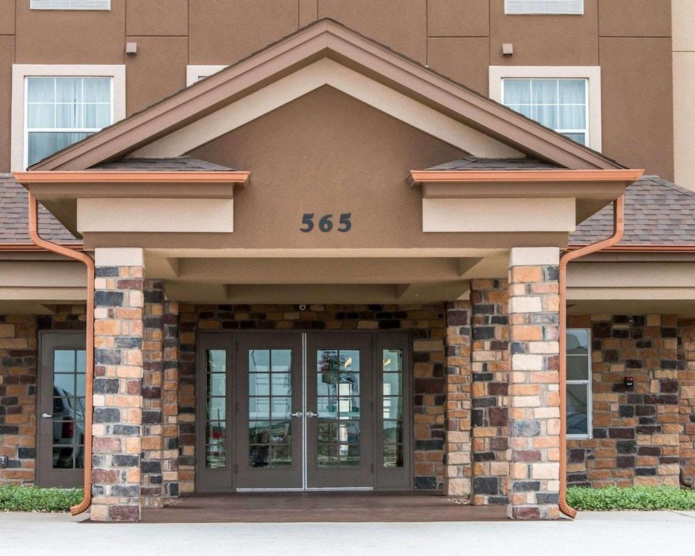 MainStay Suites Cotulla photo 4