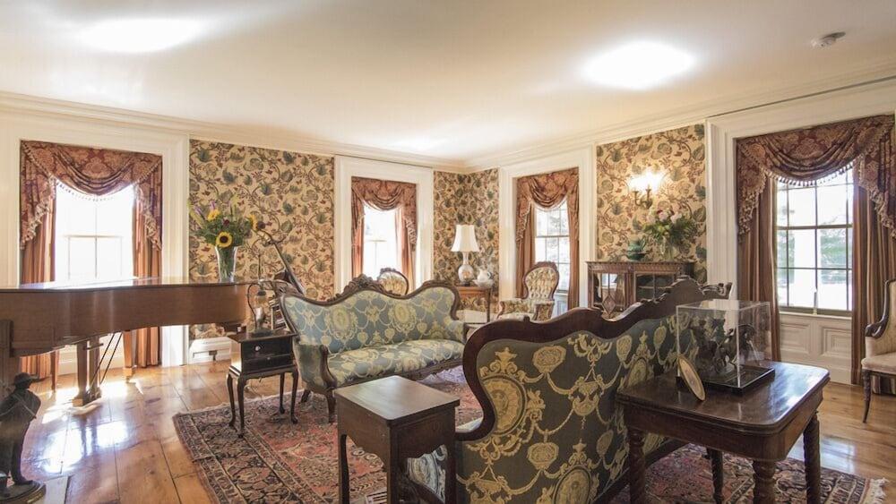 Brinckerhoff Inn photo 2