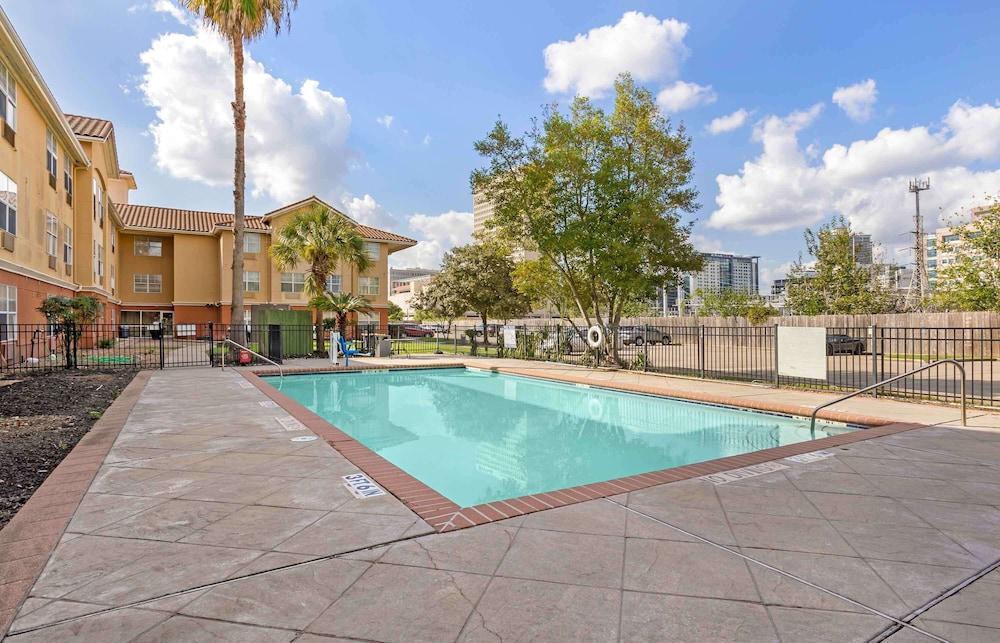 Extended Stay America Suites Houston Med Ctr Braeswood Bl photo 9