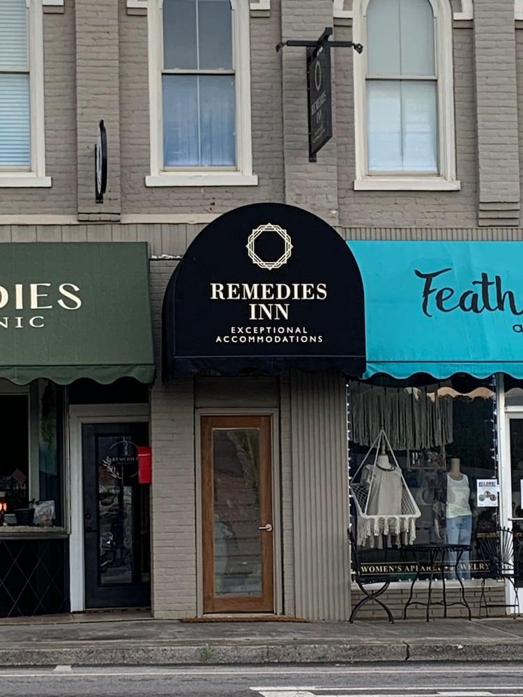 Remedies Inn photo 28