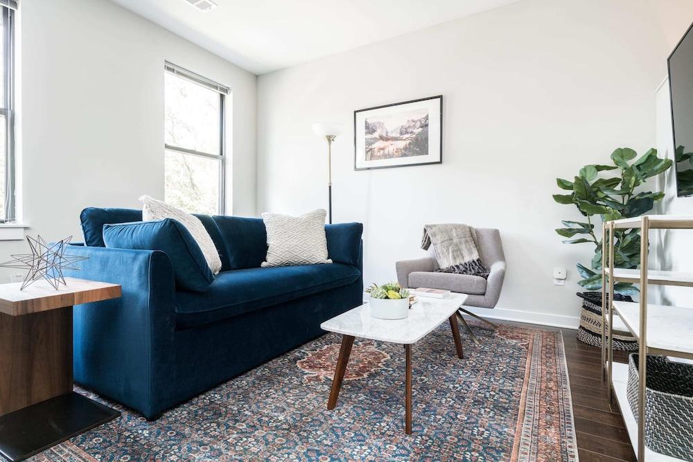 CozySuites Music Row photo 27