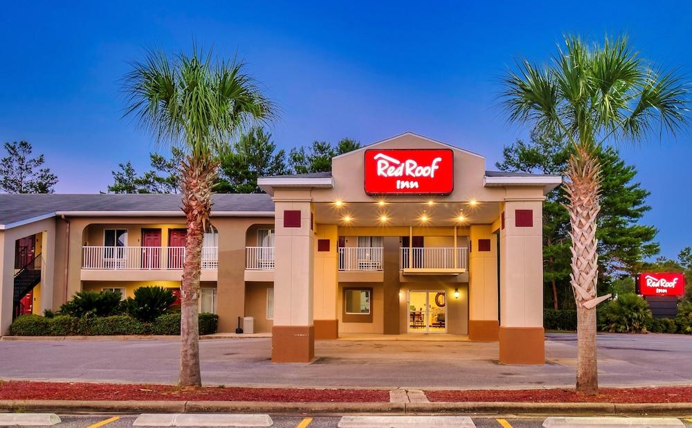 Red Roof Inn Defuniak Springs photo 23