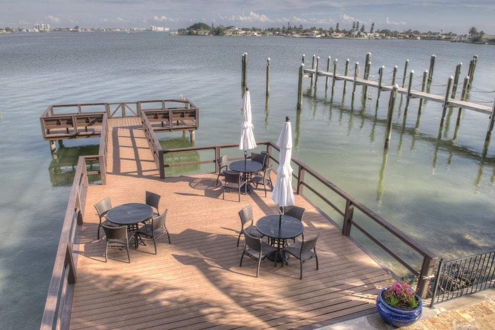 Pasa Tiempo Private Waterfront Resort - Adults Only photo 16