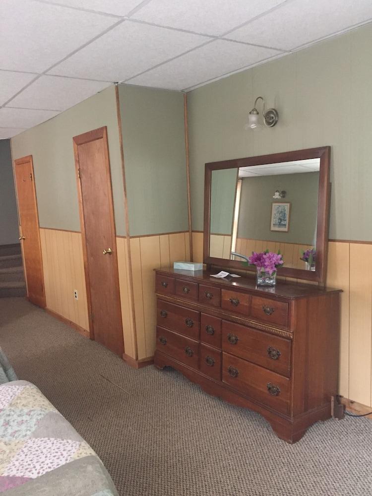 The Wheelhouse Inn photo 18