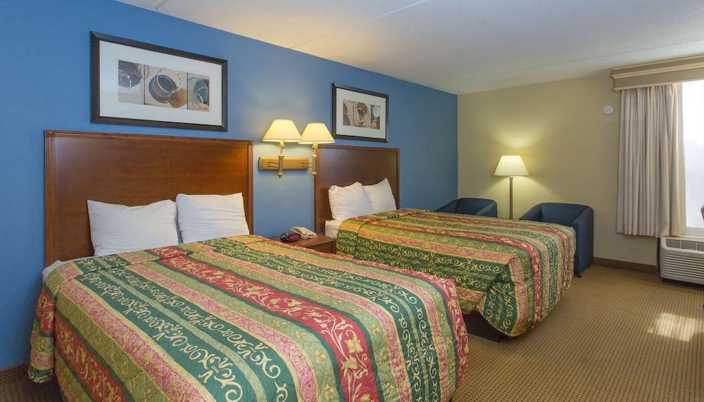 Studios and Suites 4 Less Western Branch photo 8