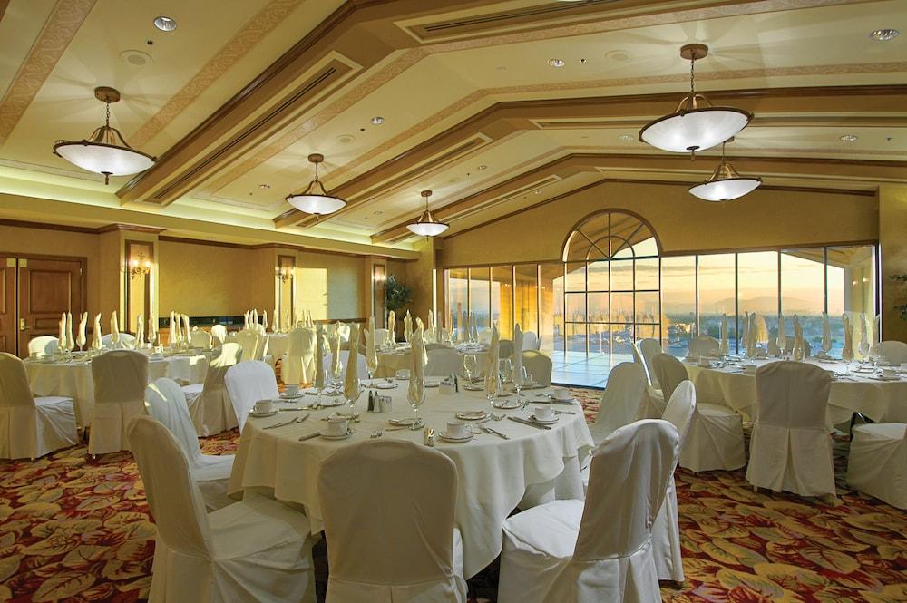 Suncoast Hotel and Casino photo 34