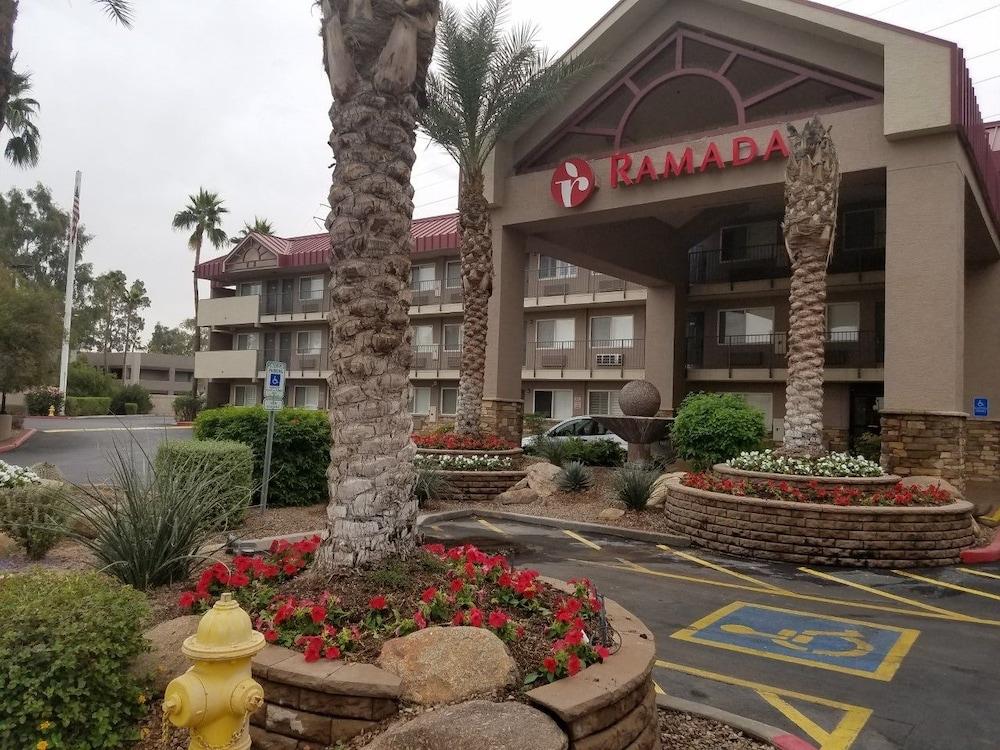 Infinity Inn & Suites photo 20