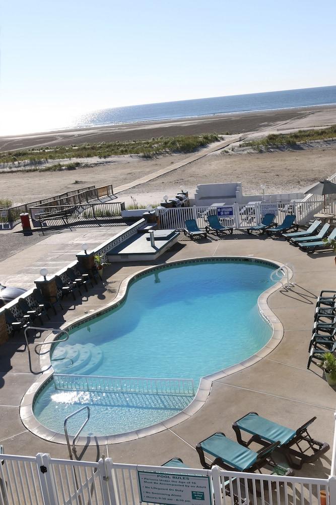 Monterey Motel photo 10