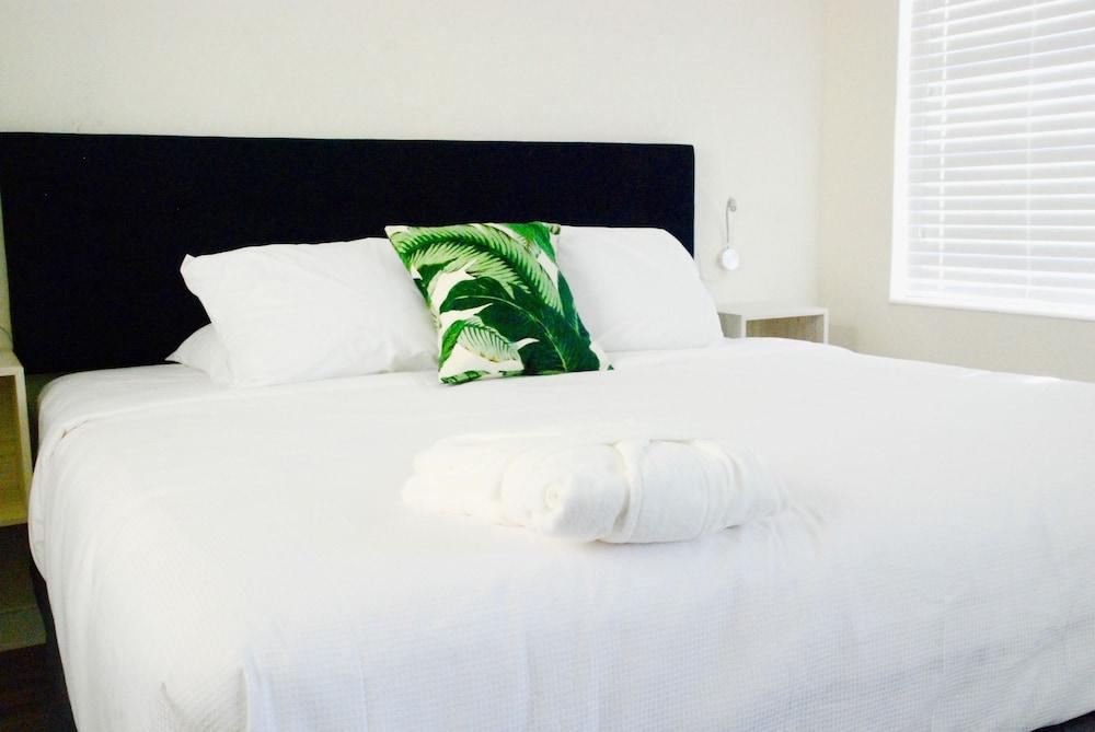 Fortuna Hotel photo 28