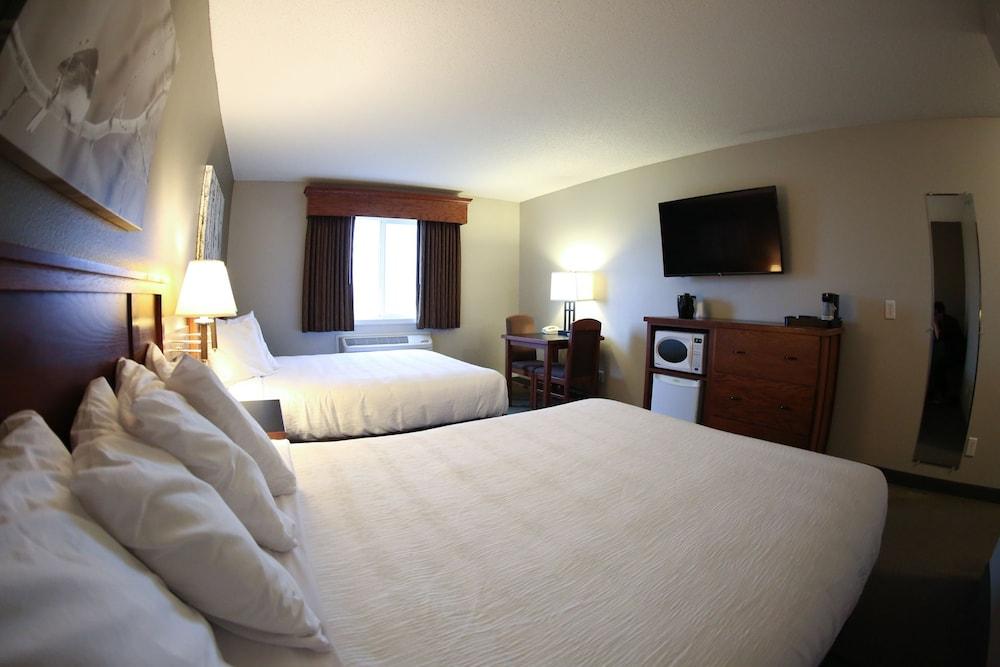 GrandStay Hotel & Suites Perham photo 41