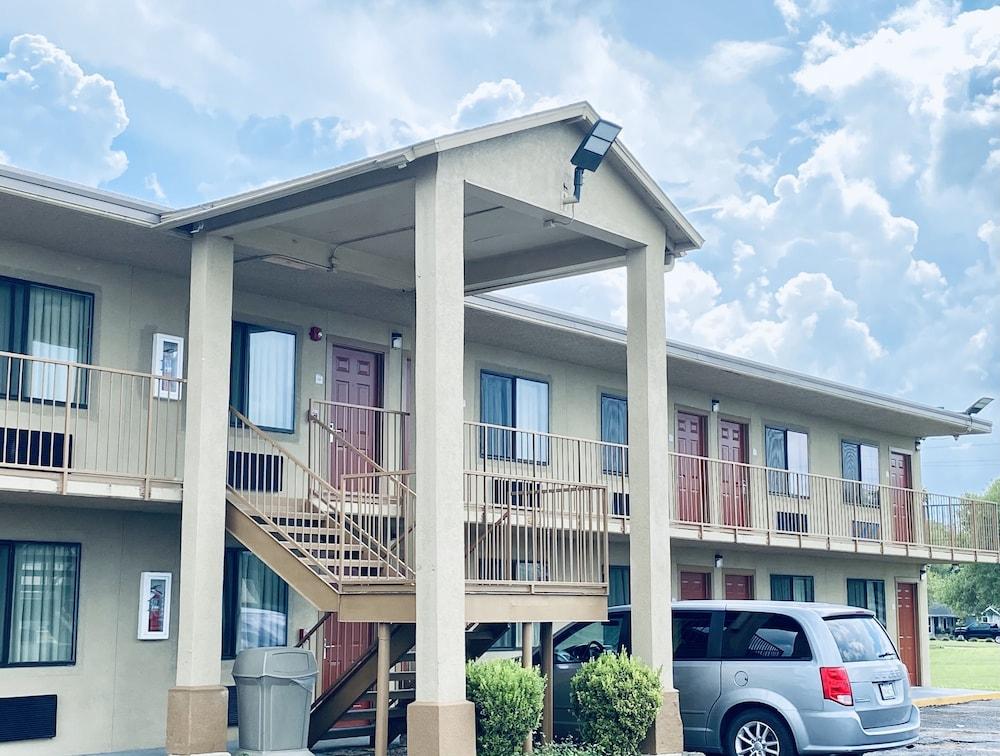 Executive Inn Kingsville photo 19