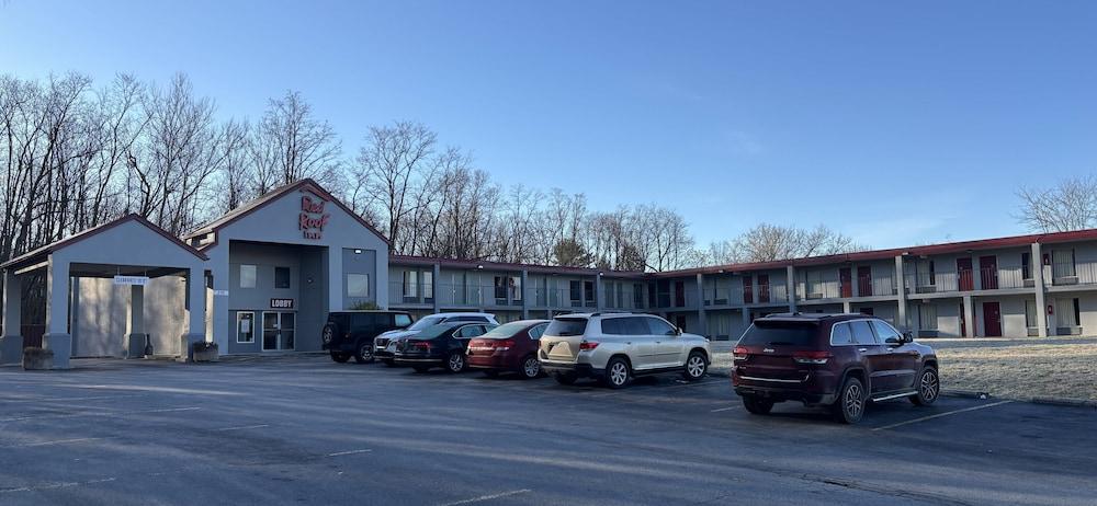 HomeTowne Studios Hagerstown - Williamsport, MD photo 12