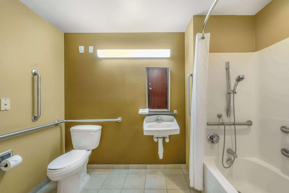 Studio 6 Suites - Breaux Bridge, La photo 31