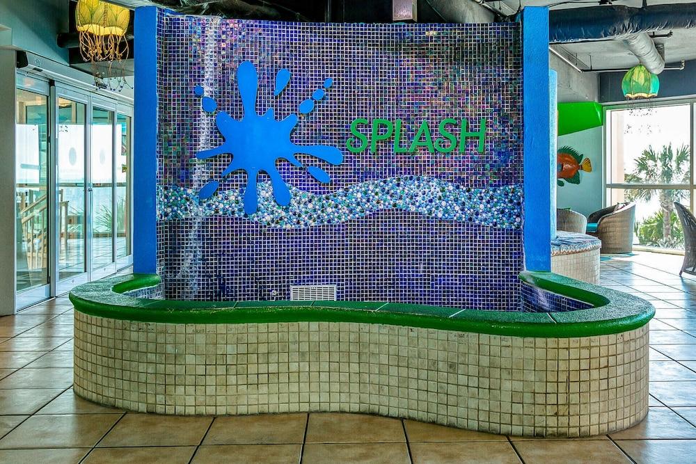 Splash Resort photo 25
