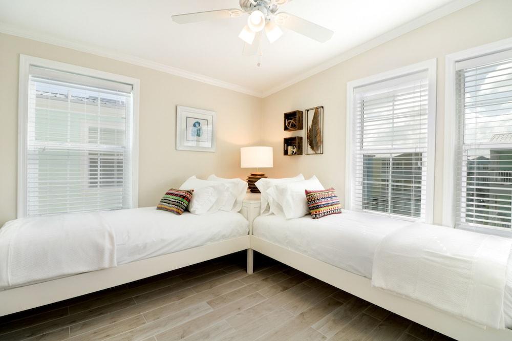 Little Torch Cottages photo 6