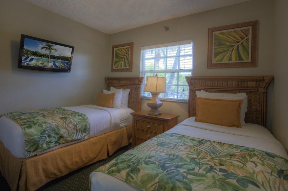 Ocean Pointe Suites at Key Largo photo 7
