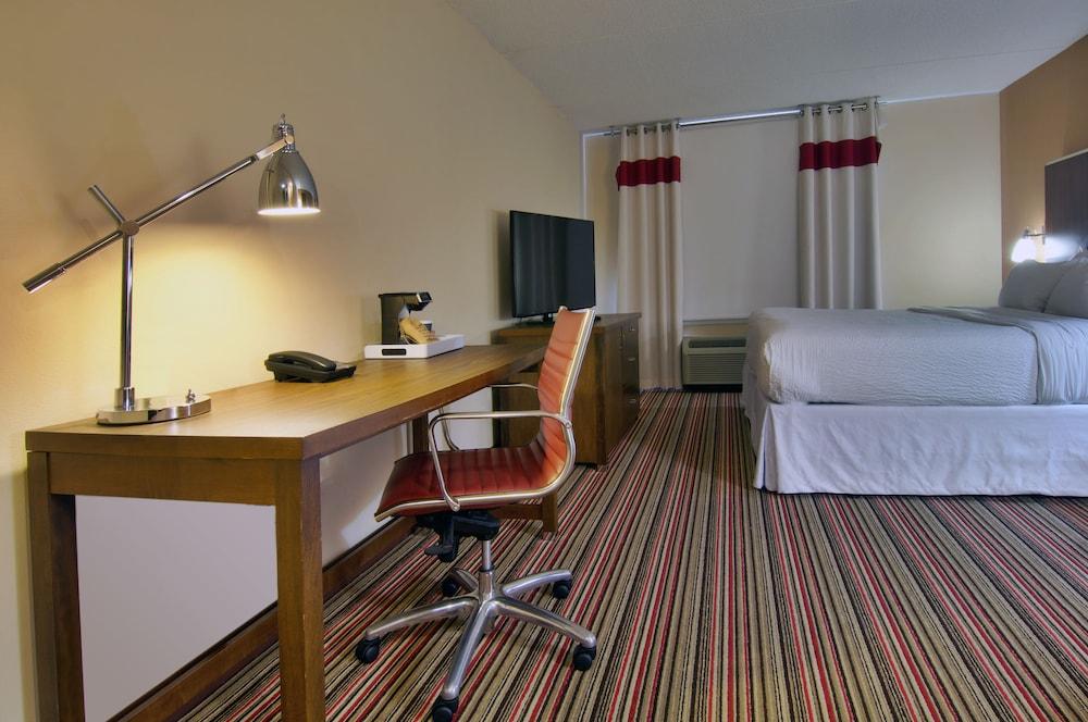 Four Points by Sheraton Nashville Airport photo 6