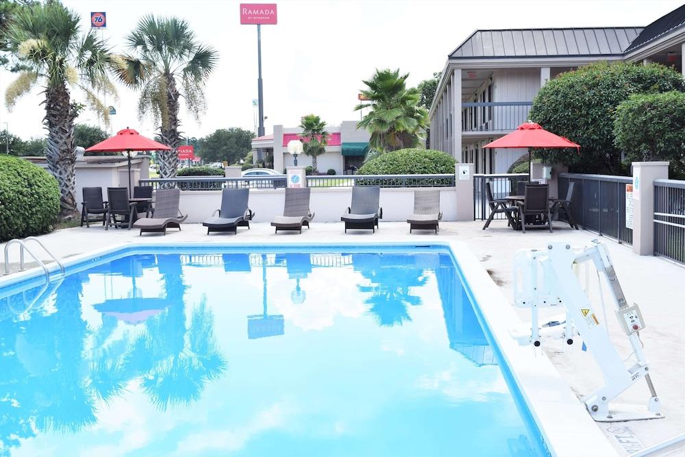 Ramada by Wyndham Savannah Gateway photo 22