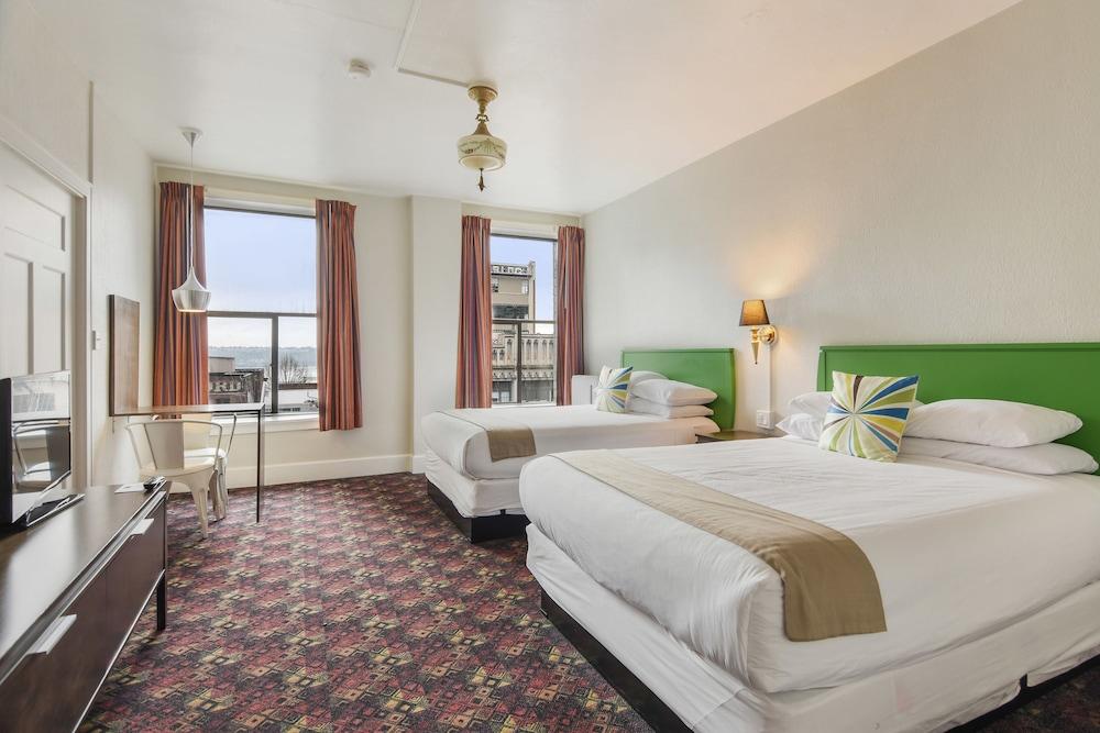 The Moore Hotel photo 8