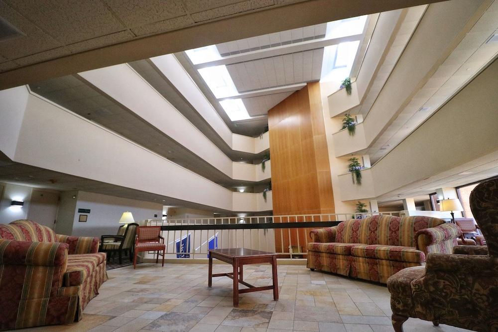 Hotel Mead Resorts & Conventions Center photo 69