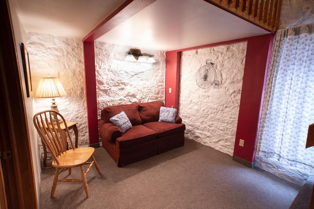Stone Mill Hotel & Suites photo 39