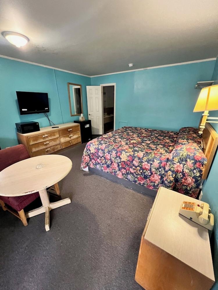 BUDGET INN photo 14