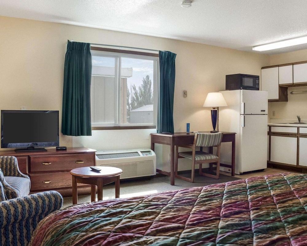 Rodeway Inn West Fargo Main Ave. photo 7