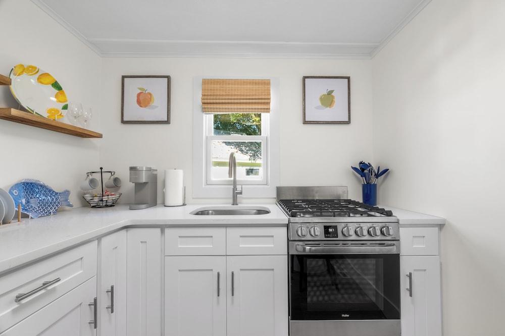 Marina Bay Cottages photo 17