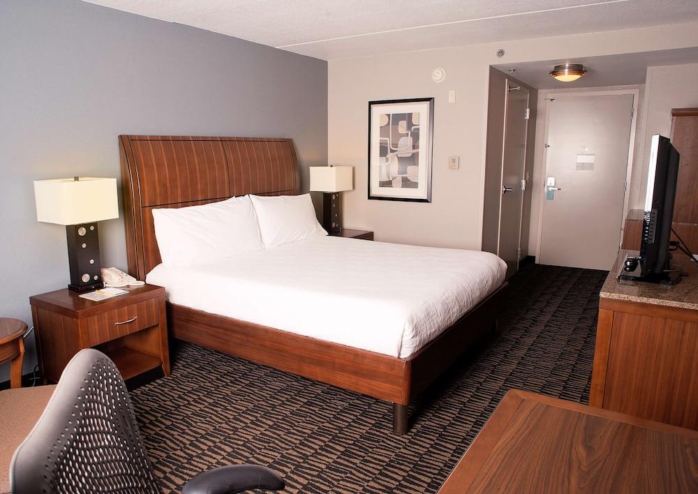 Hilton Garden Inn Austin NW - Arboretum photo 19