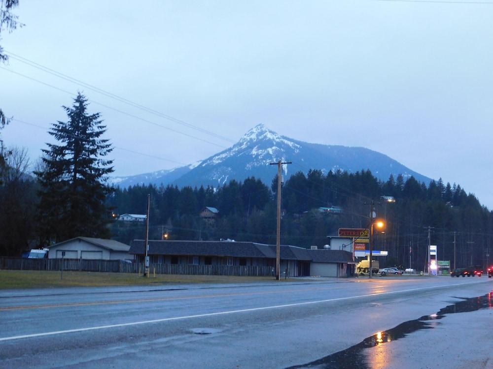 Packwood Inn photo 16