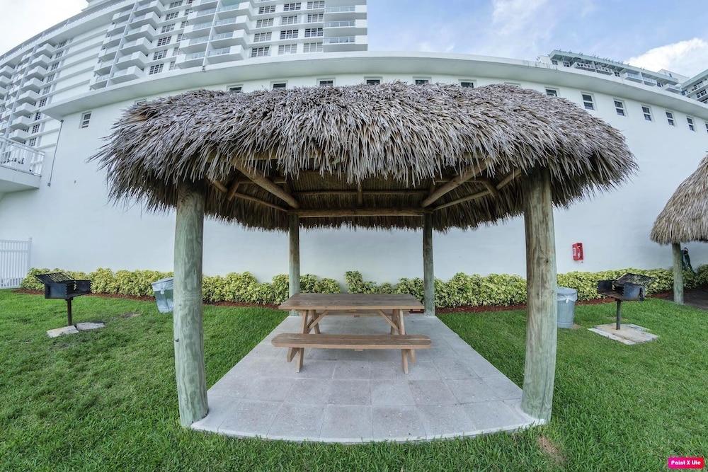 Ocean Grand Residences photo 92