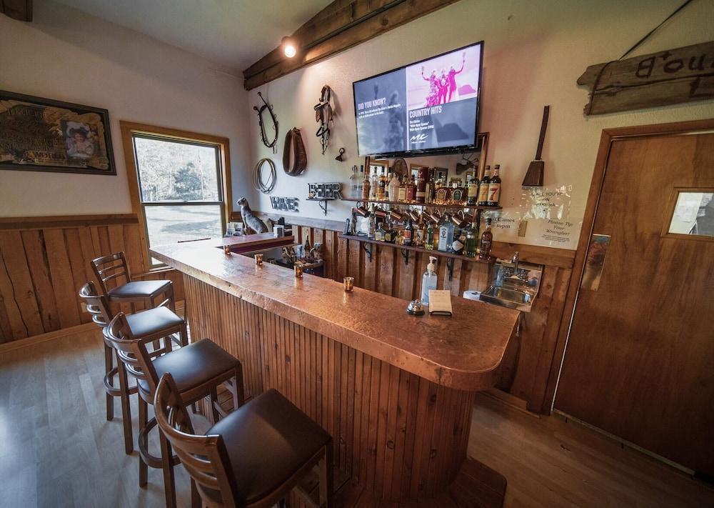 Boulder Lake Lodge photo 18