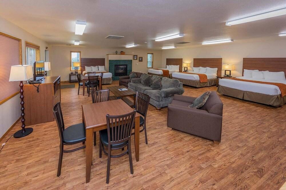 Nisqually Lodge photo 49