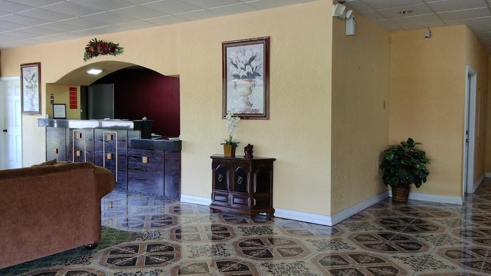 Countryside Inn & Suites photo 2