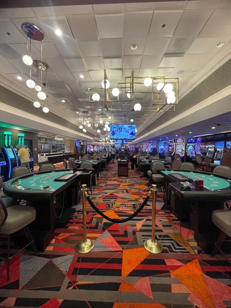 Fremont Hotel & Casino photo 17
