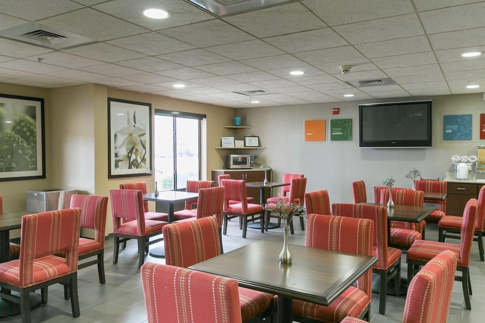 Comfort Suites Austin NW Lakeline photo 10