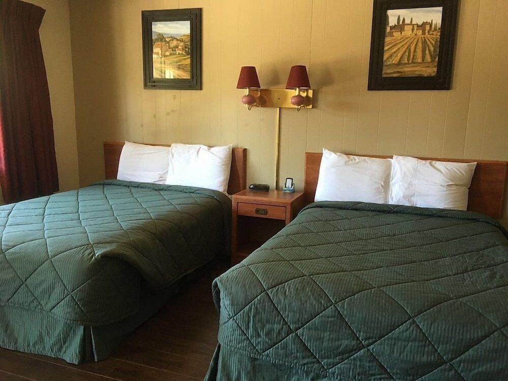 Colfax Motorlodge photo 1