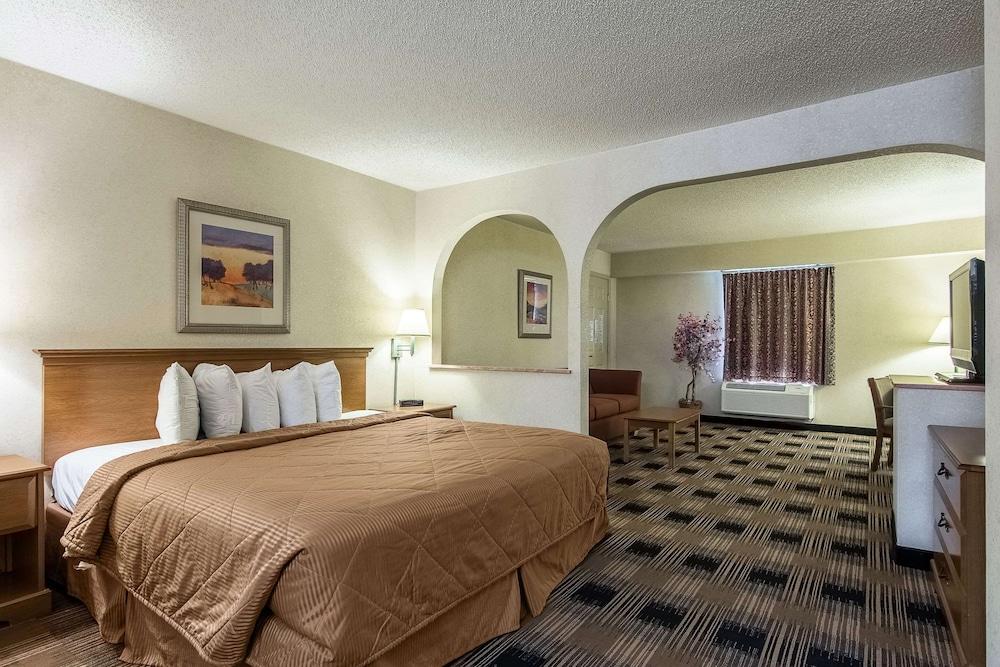 Quality Inn Oakwood - Gainesville photo 19
